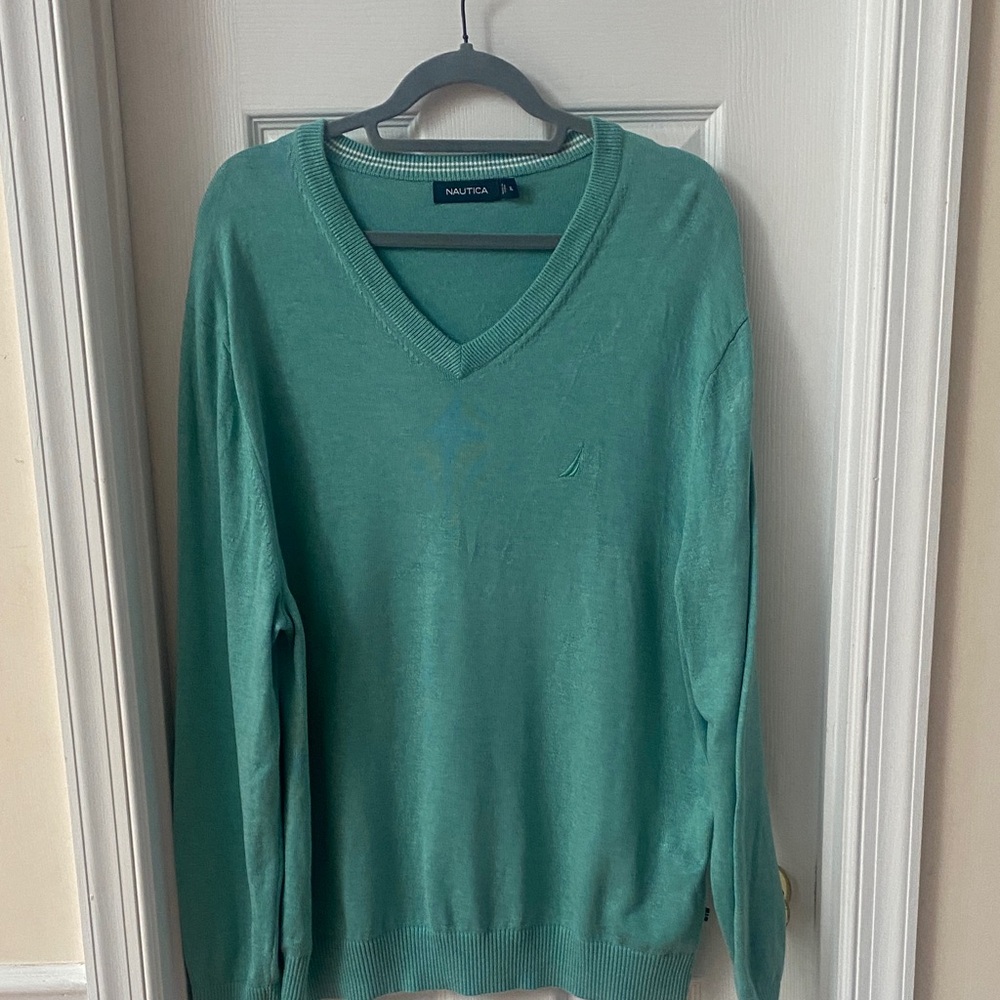 Nautica Men's Light green V-Neck Sweater